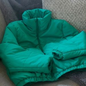 NWT Wild Fable Lighweight Puffer Jacker Small